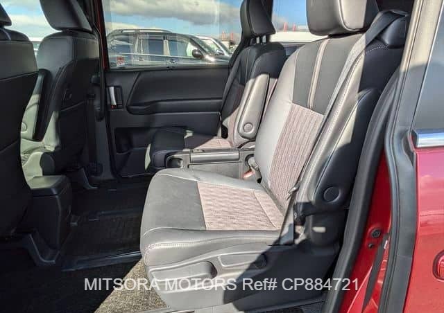 
								2022 TOYOTA NOAH S-Z full									