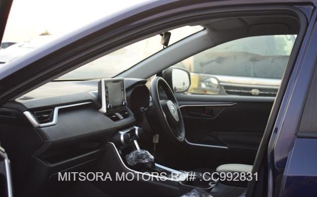 
								2020 TOYOTA RAV4 full									