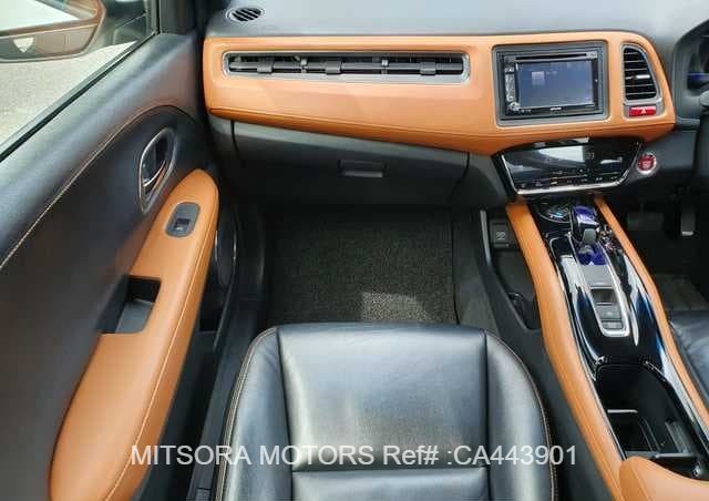 
								2014 HONDA VEZEL 1.5A Z HYBRID full									