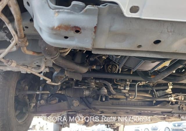 
								2015 TOYOTA HIACE COMMUTER full									