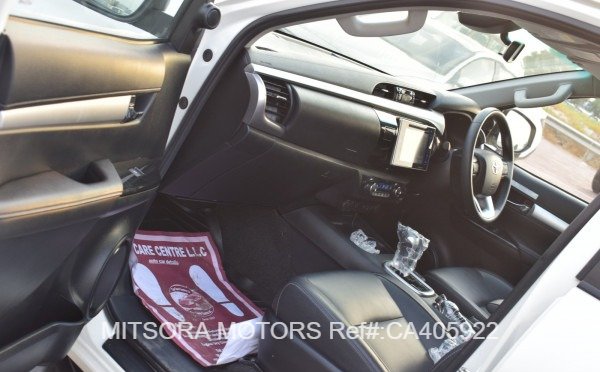 
								2019 TOYOTA HILUX full									