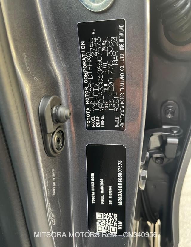 
								2024 TOYOTA HILUX DUAL CABIN PICKUP full									