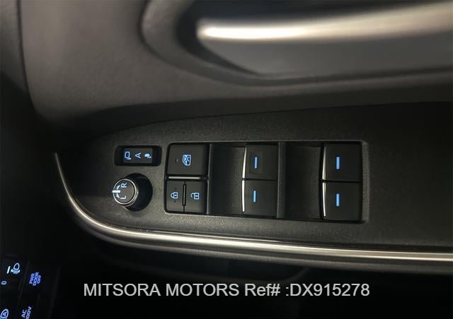 
								2024 TOYOTA VOXY 0179019 full									