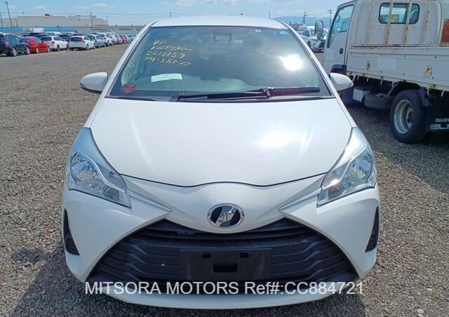 
								2017 TOYOTA VITZ F full									