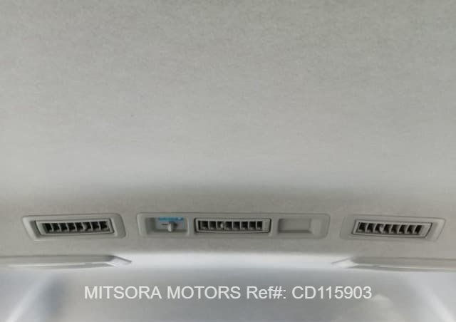 
								2018 TOYOTA HIACE COMMUTER full									