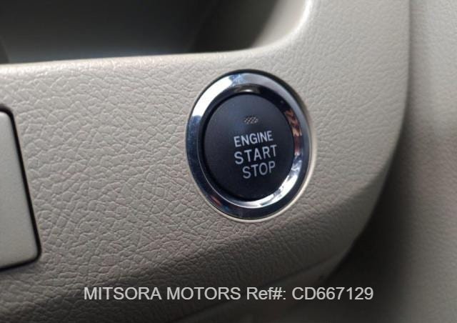 
								2012 TOYOTA NOAH full									