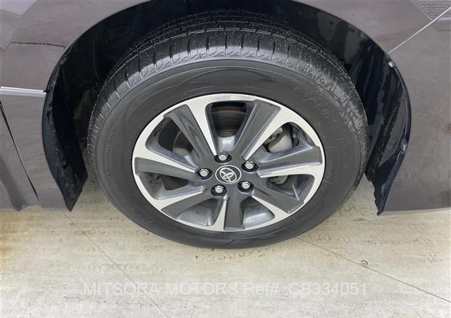 
								2017 TOYOTA NOAH full									