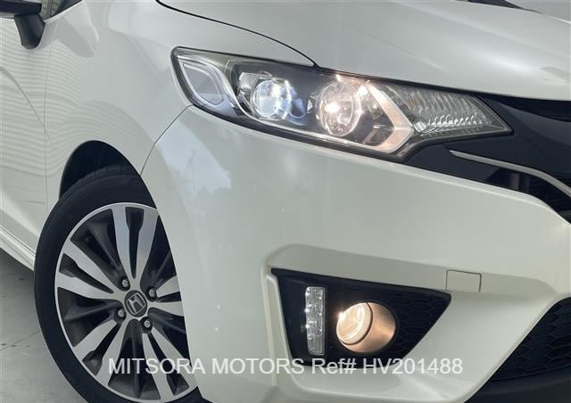 
								2013 HONDA FIT RS full									