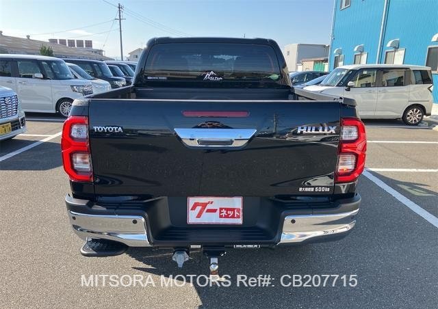 
								2020 TOYOTA HILUX full									