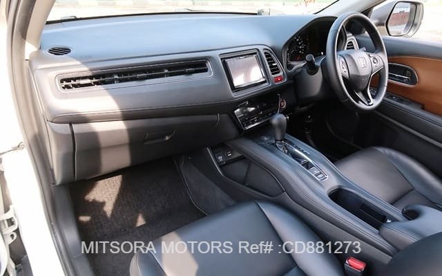 
								2015 HONDA VEZEL full									