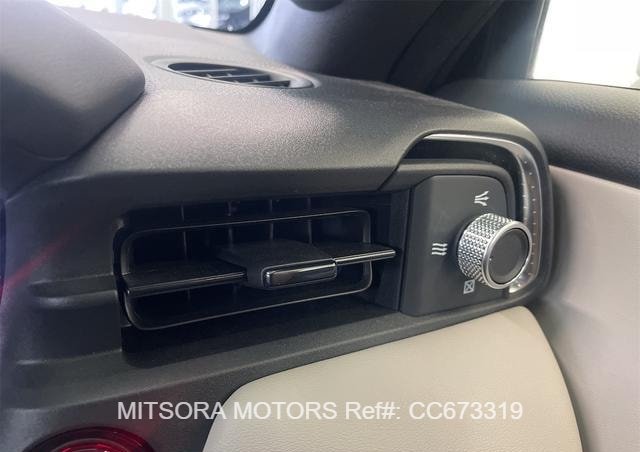 
								2022 HONDA VEZEL full									