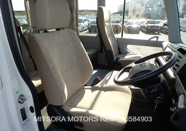 
								2018 TOYOTA COASTER full									