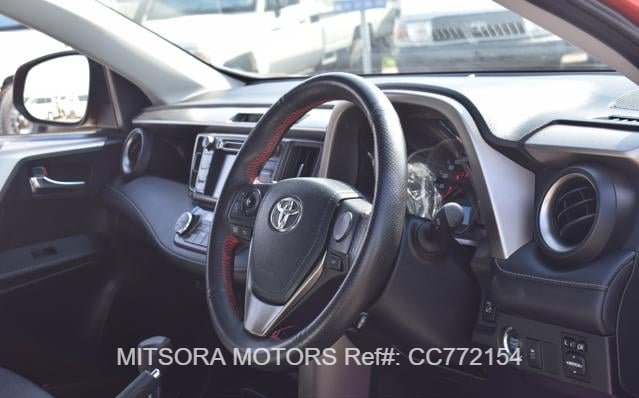 
								2015 TOYOTA RAV4 FULL OPTION full									