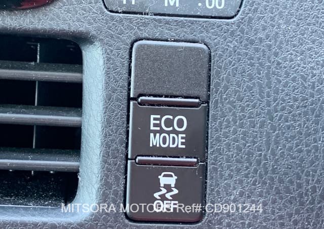 
								2017 TOYOTA NOAH X full									