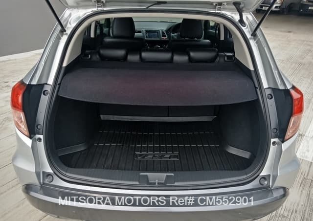 
								2015 HONDA VEZEL full									