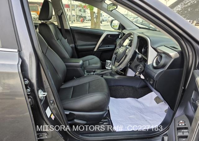 
								2018 TOYOTA RAV4 2.0 LITER full									