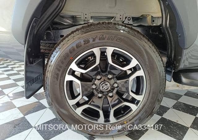 
								2025 TOYOTA HILUX 2.8 full									