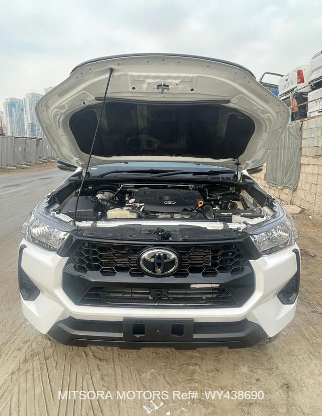 
								2020 TOYOTA HILUX full									