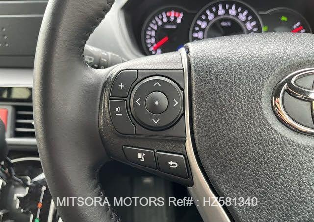 
								2020 TOYOTA VOXY ZS2 full									