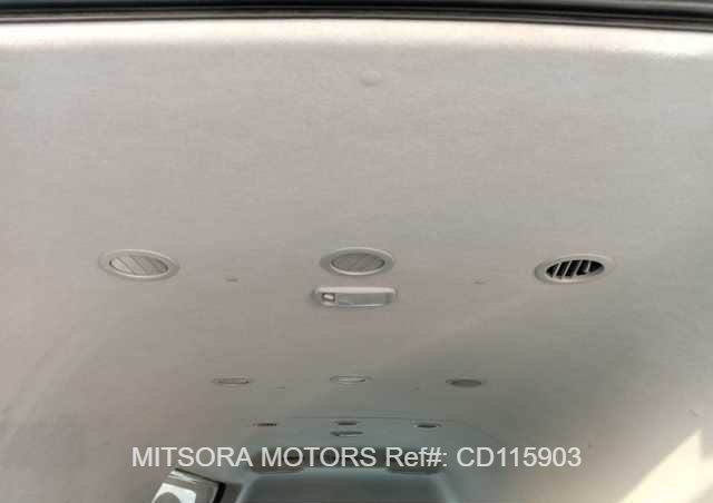 
								2018 TOYOTA HIACE COMMUTER full									