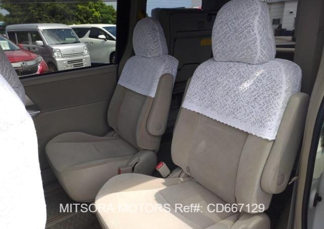 
								2012 TOYOTA NOAH full									