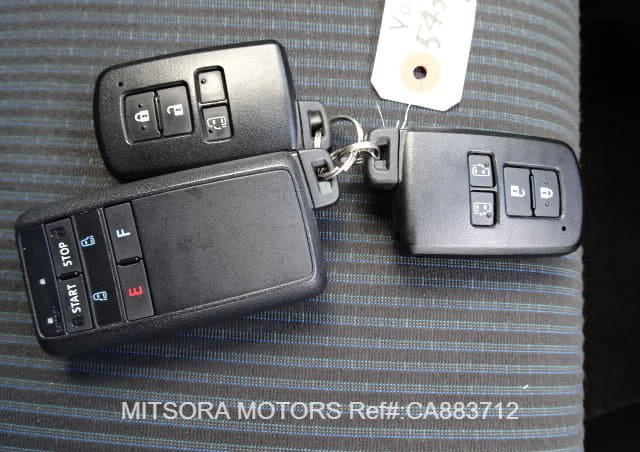 
								2017 TOYOTA VOXY ZS full									