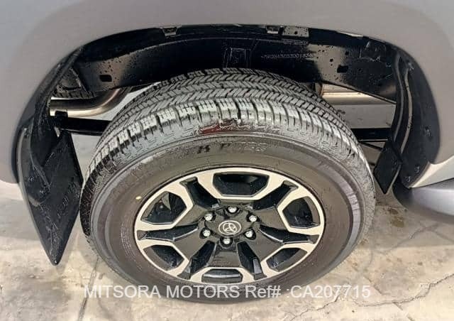 
								2024 TOYOTA HILUX 2.8 full									