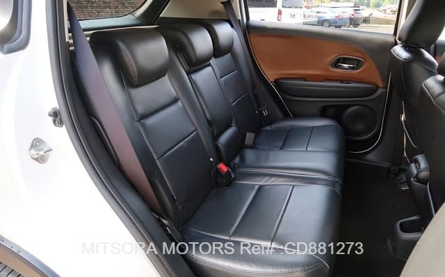 
								2015 HONDA VEZEL full									