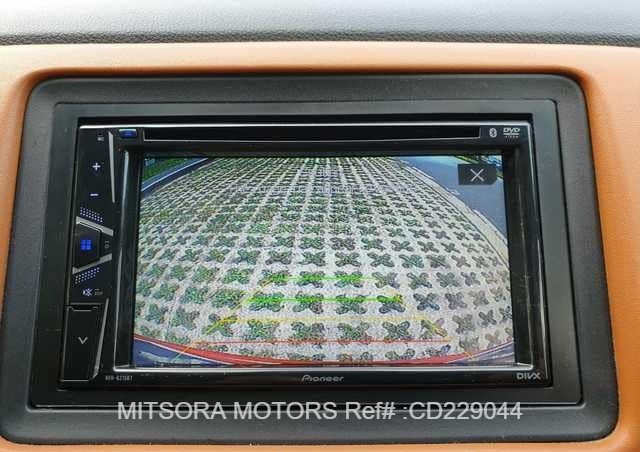 
								2015 HONDA VEZEL full									