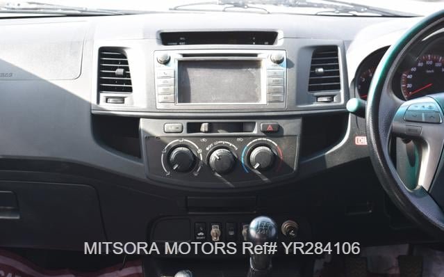 
								2014 TOYOTA HILUX full									