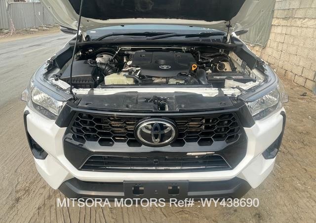 
								2020 TOYOTA HILUX full									
