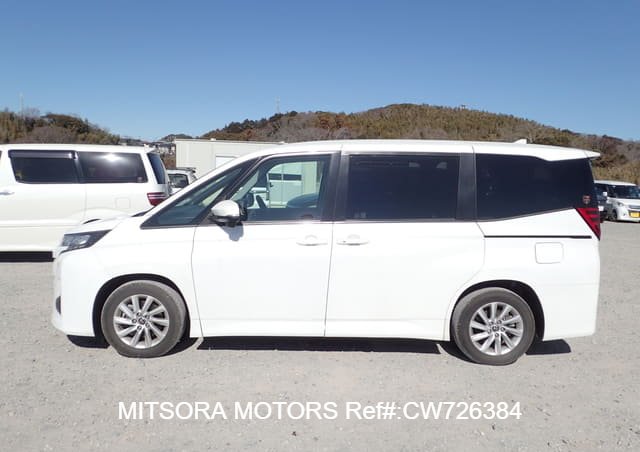 2022 TOYOTA NOAH HYBRID G