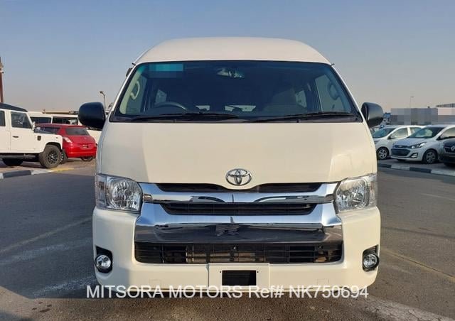 2015 TOYOTA HIACE COMMUTER