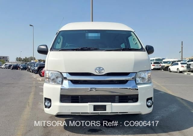 2015 TOYOTA HIACE COMMUTER