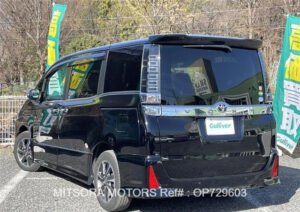2020 TOYOTA VOXY