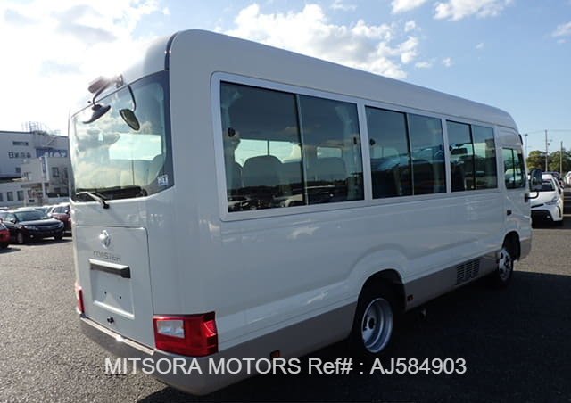 2018 TOYOTA COASTER