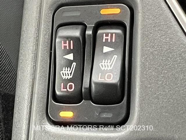 
								2023 SUBARU CROSSTREK LIMITED RED full									