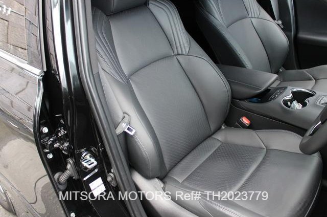 
								2023 TOYOTA HARRIER HYBRID Z LEATHER PACKAGE full									