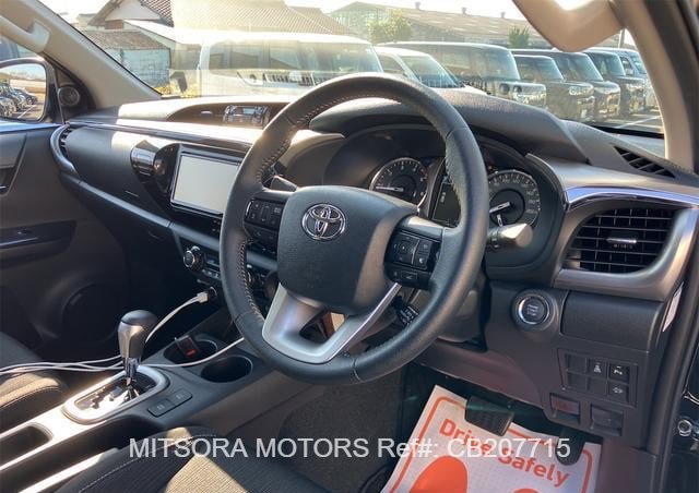 2020 TOYOTA HILUX