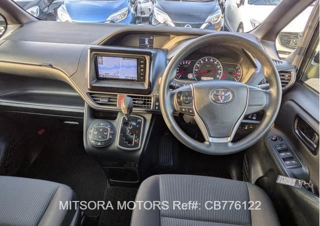 2014 TOYOTA NOAH