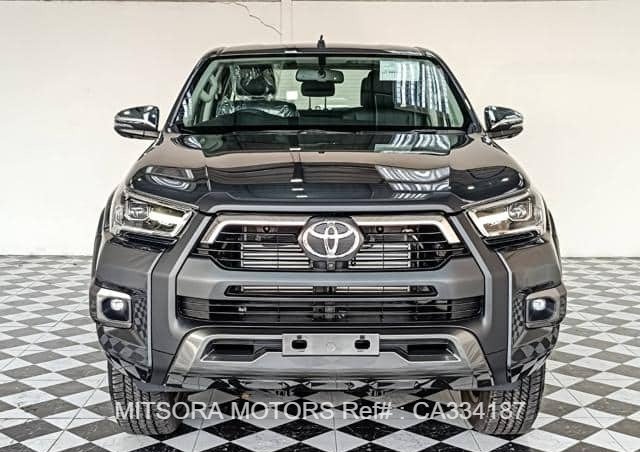 2025 TOYOTA HILUX 2.8