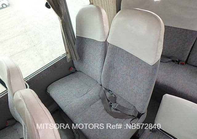 
								2005 HINO LIESSE II full									
