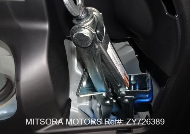 
								2021 Suzuki Swift XG full									