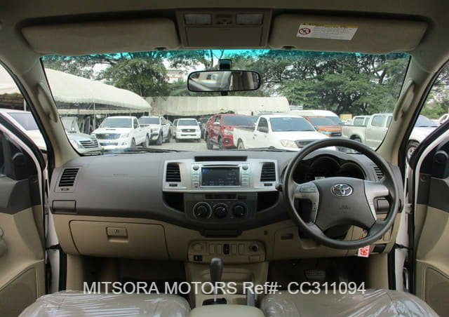 
								2012 TOYOTA HILUX full									