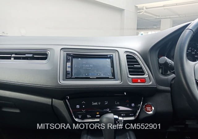 
								2015 HONDA VEZEL full									