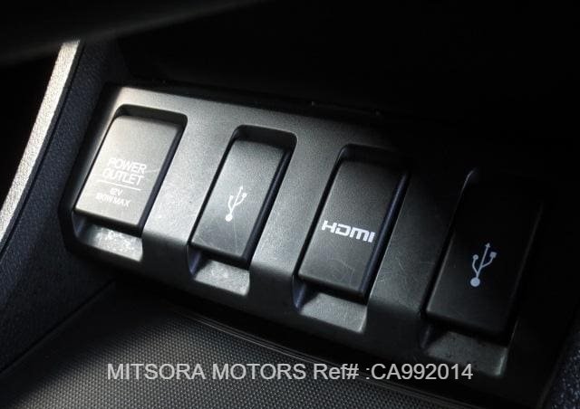 
								2013 HONDA VEZEL full									