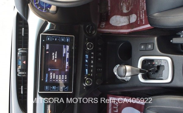 
								2019 TOYOTA HILUX full									