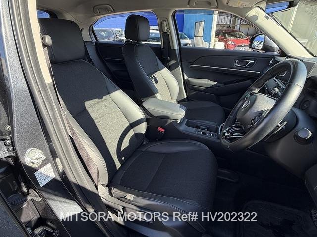 
								2023 HONDA VEZEL E:HEV Z full									