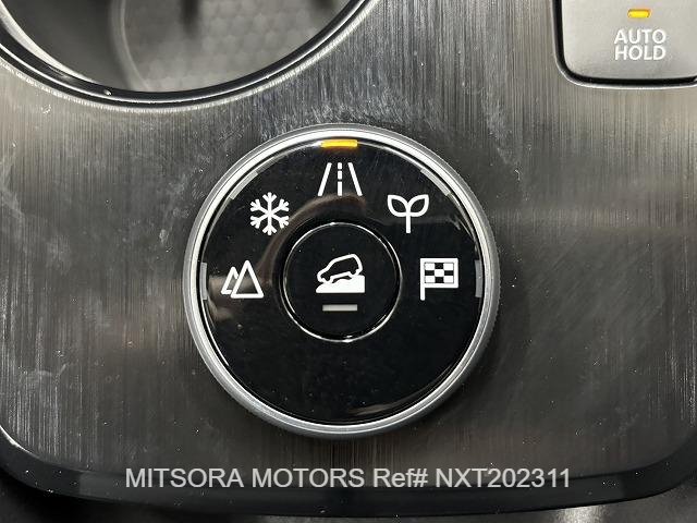 
								2023 NISSAN X-TRAIL G full									