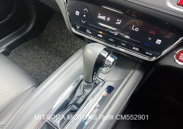 
								2015 HONDA VEZEL full									